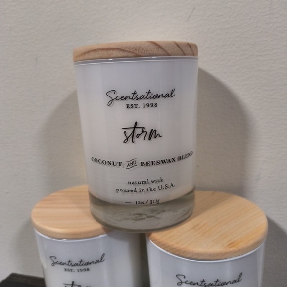 Scentsational Storm Coconut Beeswax Glass Jar 11 Oz Candle x3 - Picture 2 of 5